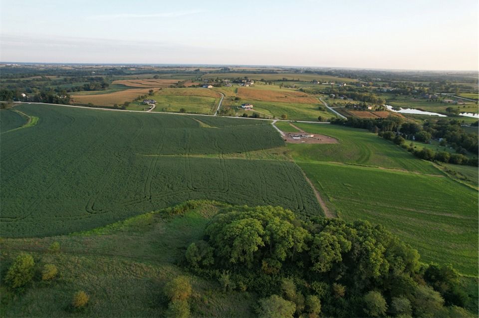 Listing Photo: Lot 2 - Drone Pic (4)
